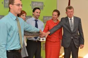 Svinīgā spēles atklāšana