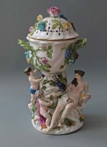 Smaržu vāze. Meisene 18. gs. vidus